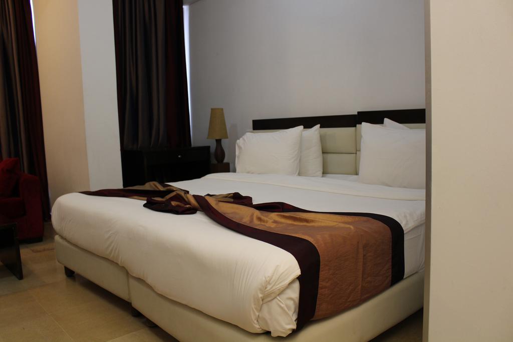 ביירות Bliss 3000 Furnished Studios מראה חיצוני תמונה