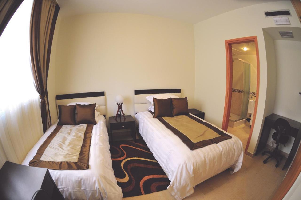 ביירות Bliss 3000 Furnished Studios חדר תמונה